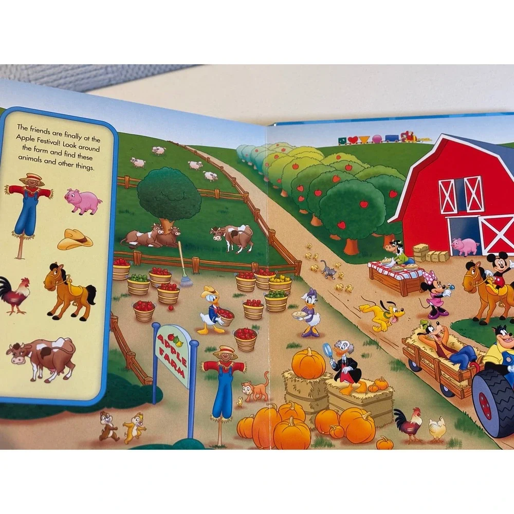 Disney Mickey‎ Mouse On The Go Book